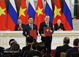 Top Vietnamese, Russian leaders witness exchange of cooperation deals